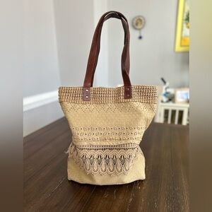 Mona B Lacy tote bag